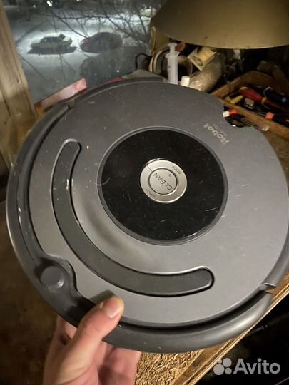 Продам irobot roomba 676