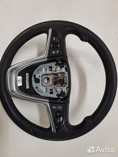 Opel Astra J GTC Руль кожаный с перфорацией