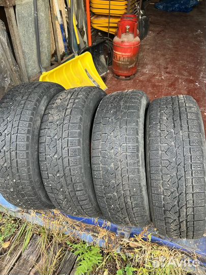 Kumho WinterCraft WS71 215/60 R17