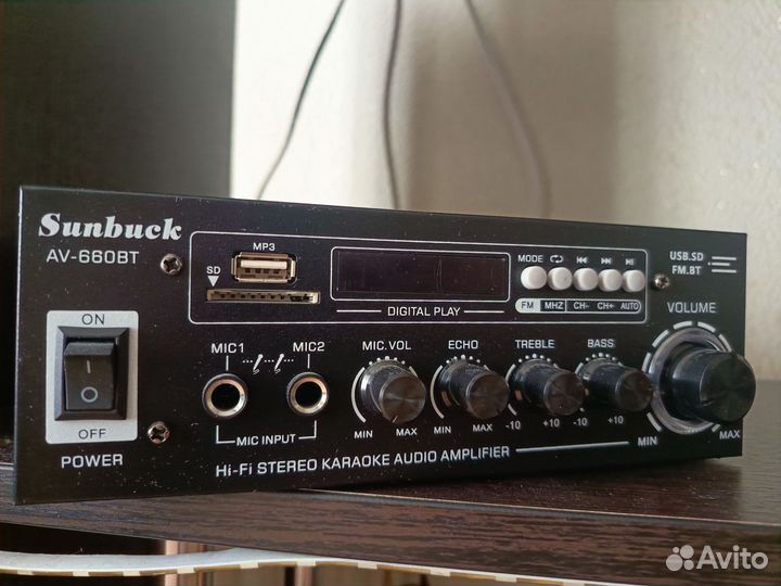 Акустические колонки с усилителем Hi -fi