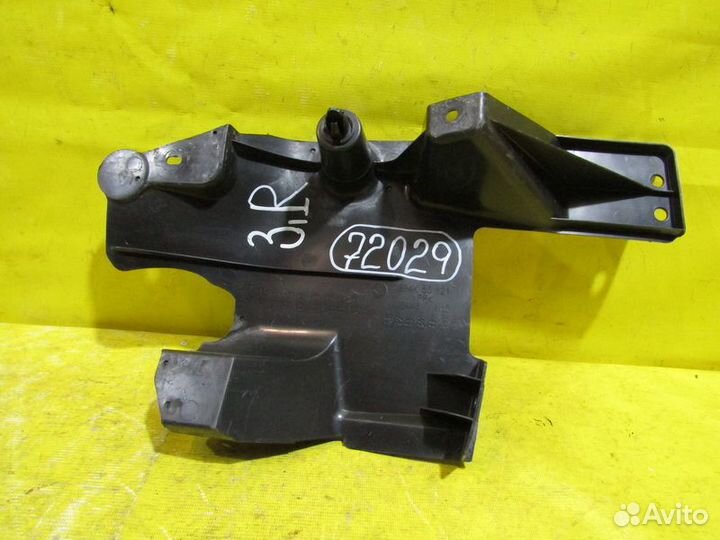 Пыльник днища Mazda 3 (BK) 03-08 г 72029