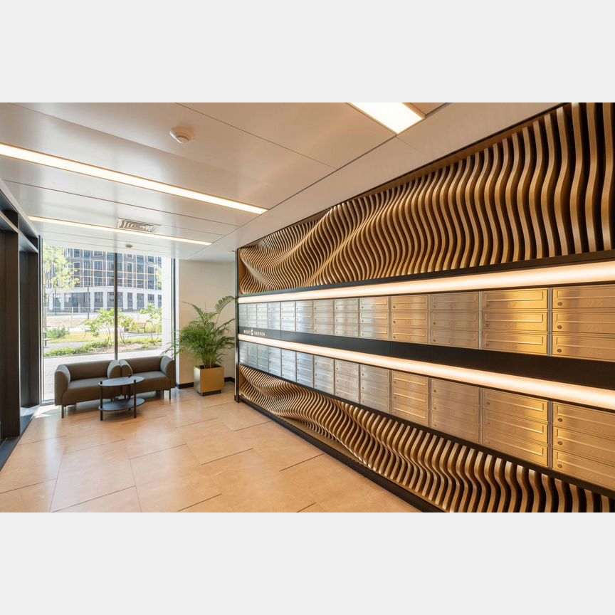 2-к. квартира, 77,1 м², 13/14 эт.