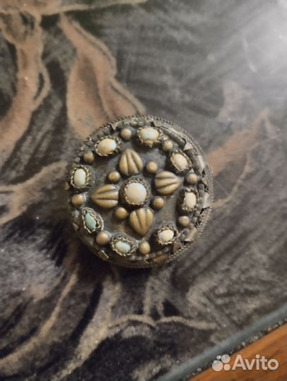 Винтажная брошь