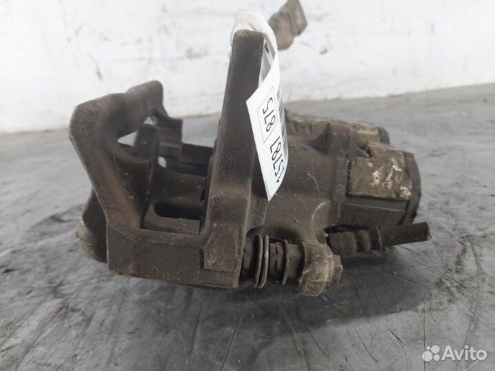 Суппорт тормозной задний левый Audi A8 D2