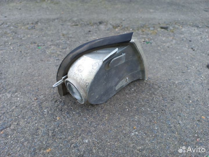 Продам переднюю левую фару Шкода Октавия Тур(А4)