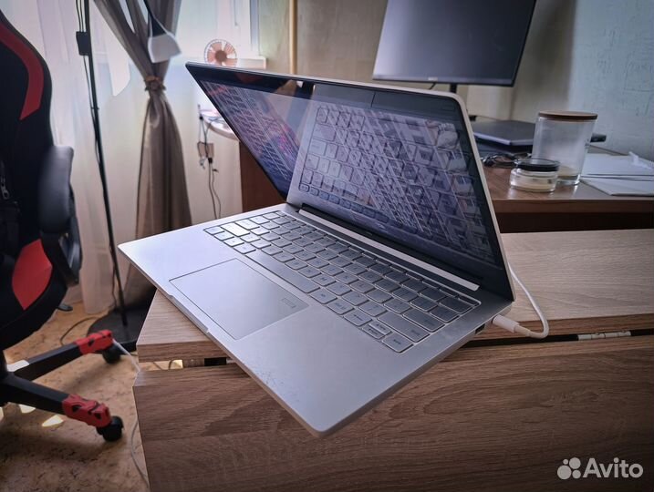 Ноутбук Xiaomi Mi Notebook Air 13.3 (2018)