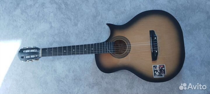 Акустическая гитара бу