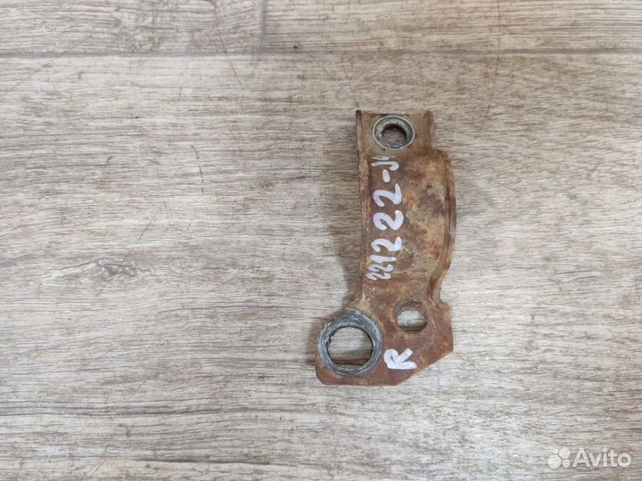 Кронштейн крепления стабилизатора Albea