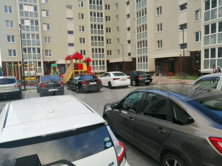 1-к. квартира, 38 м², 1/9 эт.