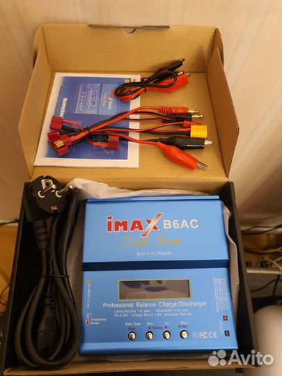 IMax B6 AC Зарядное устройство нов (блок пит встр)