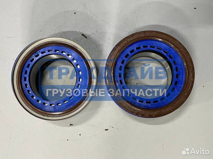 Комплект подшипников передней ступицы DAF