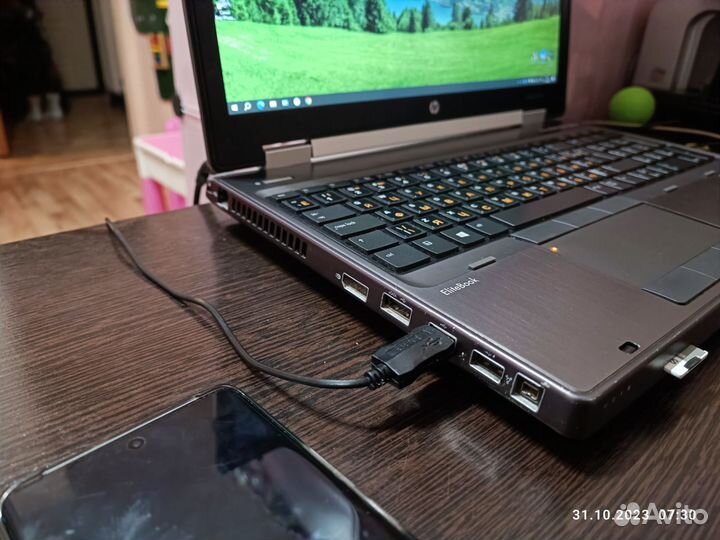 HP EliteBook 8570w с i7 и quadro k2000m