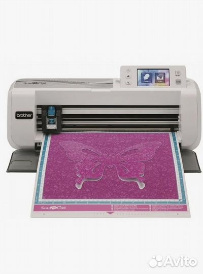 Раскройный плоттер Brother CM 300 ScanNCut