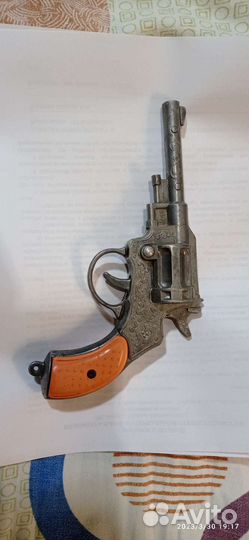Игрушечный пистолет СССР