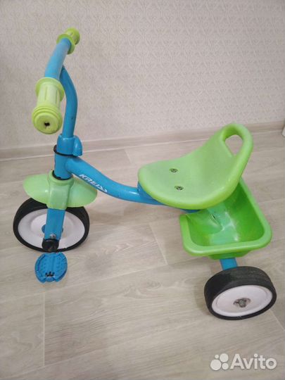 Детский трехколесный велосипед бу