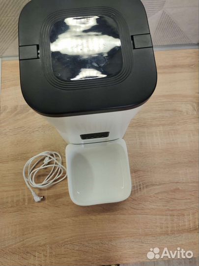 Автокормушка для кошек и собак