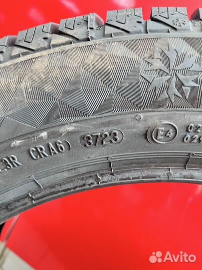 Continental ContiVikingContact 7 215/55 R17 98T