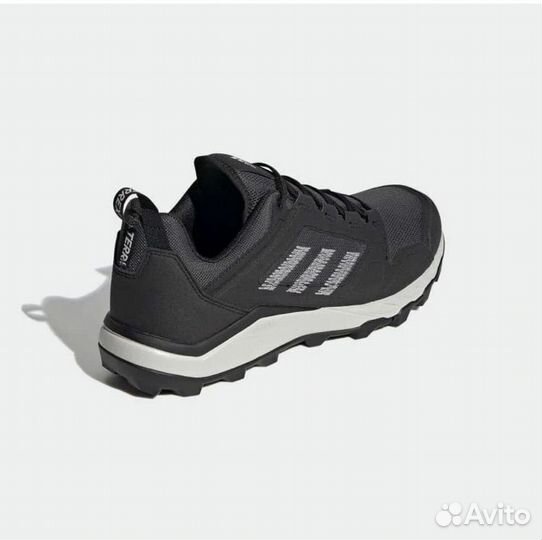 Кроссовки adidas Terrex Agravic