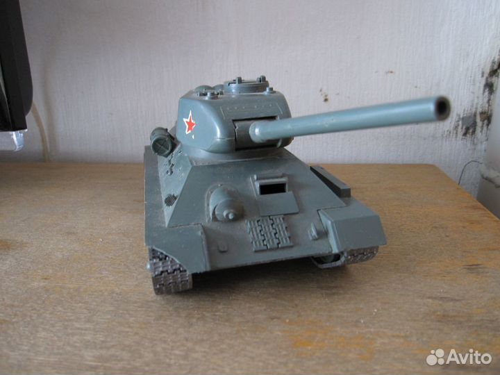 Танк Т-34 сборная модель СССР в ремонт/на запчасти