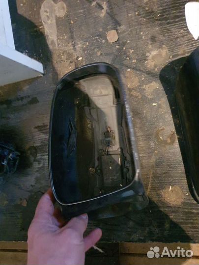 Накладка зеркала левая на мерседес 220