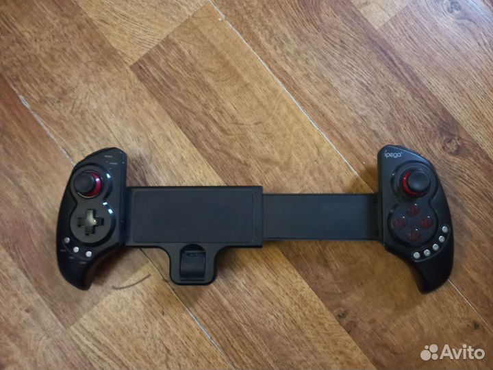 Игровой контроллер для телефона Ipega