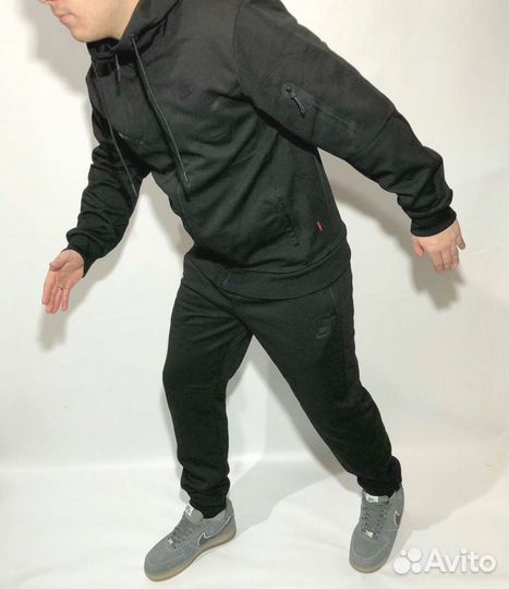 Спортивные костюмы Nike на флисе