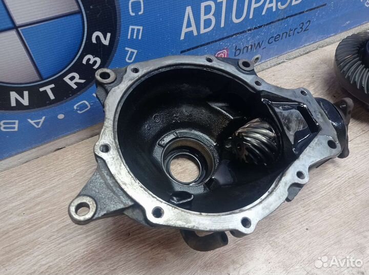 Редуктор передний на BMW X5 Е53 3.91