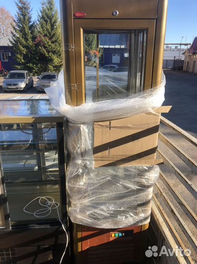 Холодильные витрины кондитерские