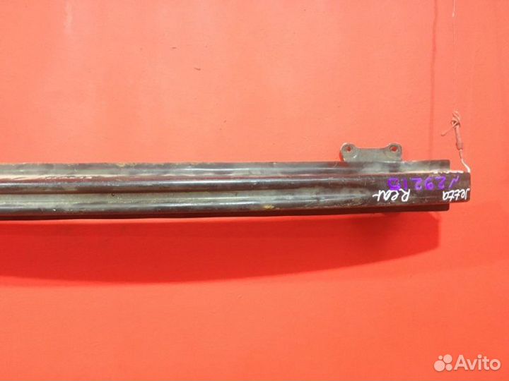 Усилитель бампера задний Volkswagen Jetta V BSE