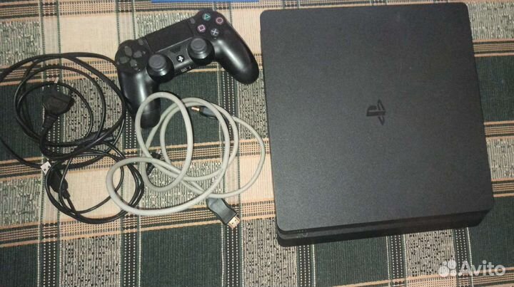 PS4 slim 1tb +15 игр