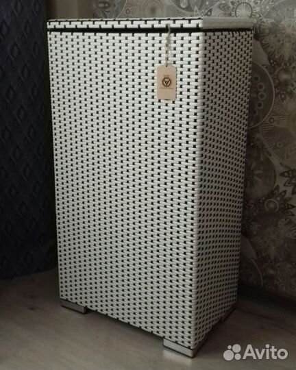 Корзина для белья плетёная (система хранения)