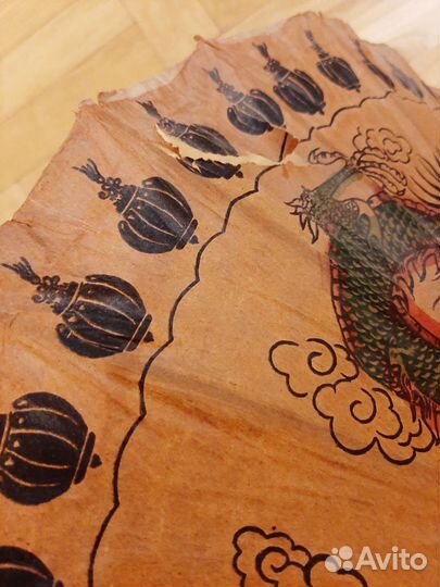 Китайский фонарик и декоративный зонтик