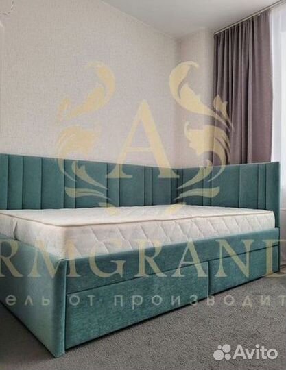 Кровать с мягким изголовьем в рассрочку