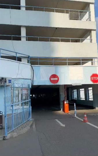 Машиноместо, 14 м²