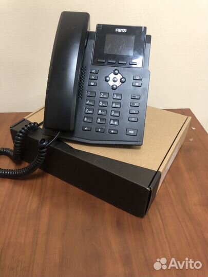Телефон Sip Fanvil, X3SP. Не использовался