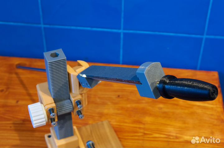 Точилка для ножей