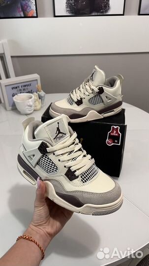 Кроссовки nike air jordan 4 женские