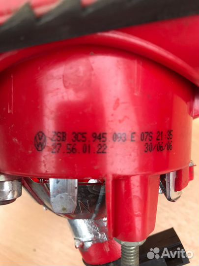 Фонарь VW Passat B6 3C5945093E 3C5945094E