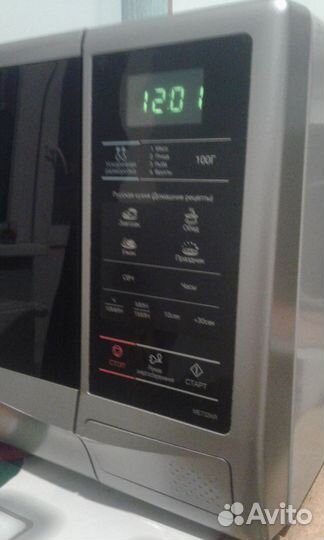 Микроволновая печь. Samsung. ME732KR