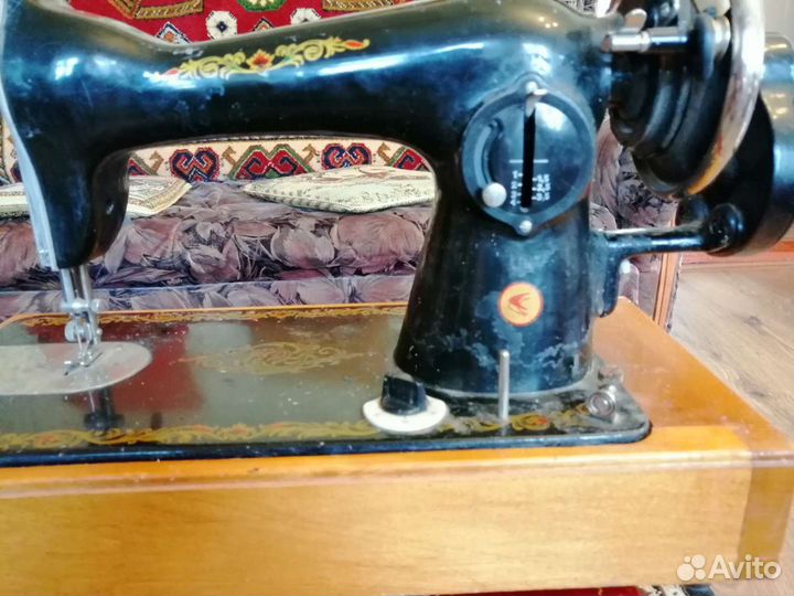 Швейная машина б. У