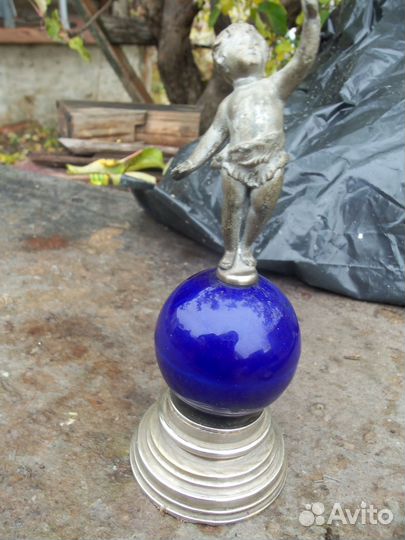 Статуэтка путти металл