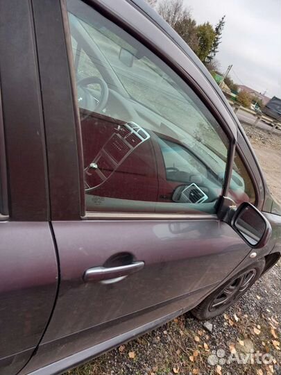 Двери передние Peugeot 307