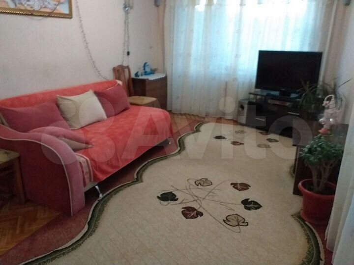 Комната 9 м² в 3-к., 4/9 эт.