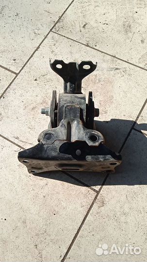 Опора подушка кпп mitsubishi asx