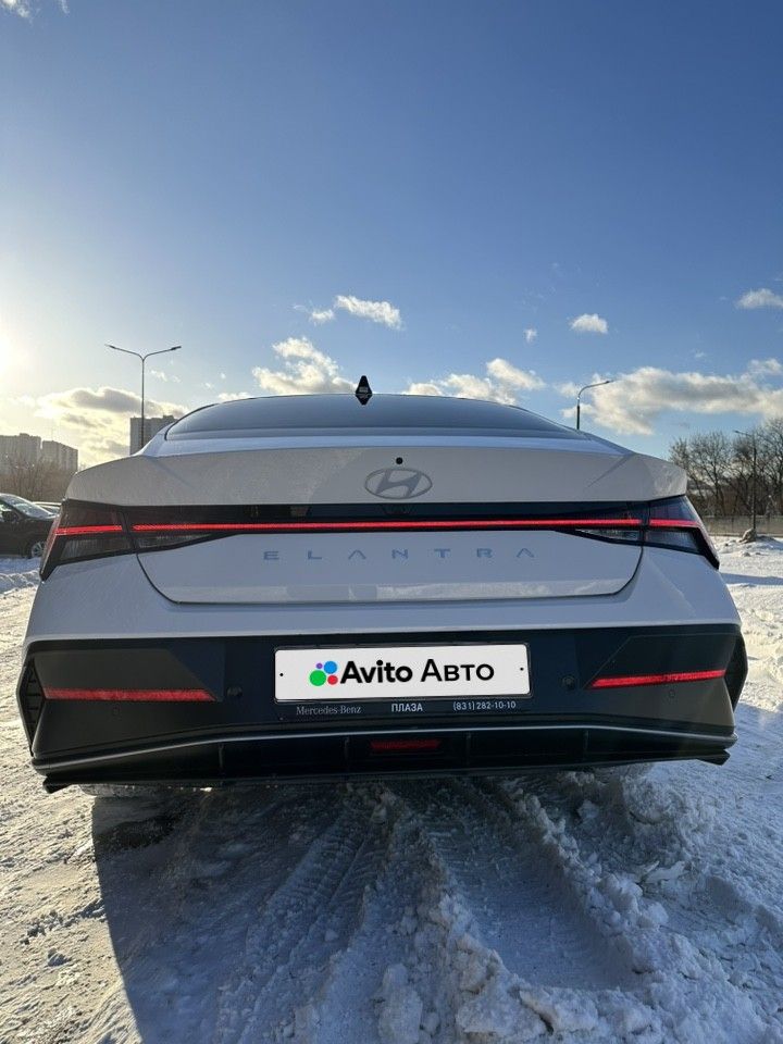 Hyundai Elantra: фото владельца