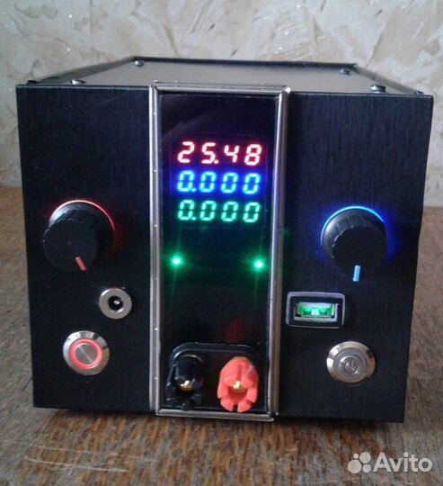 Лабораторный блок питания