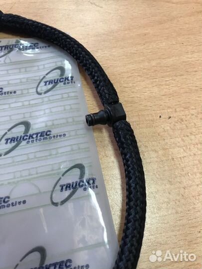 Шланг обратки Mercedes Sprinter W901 OM611