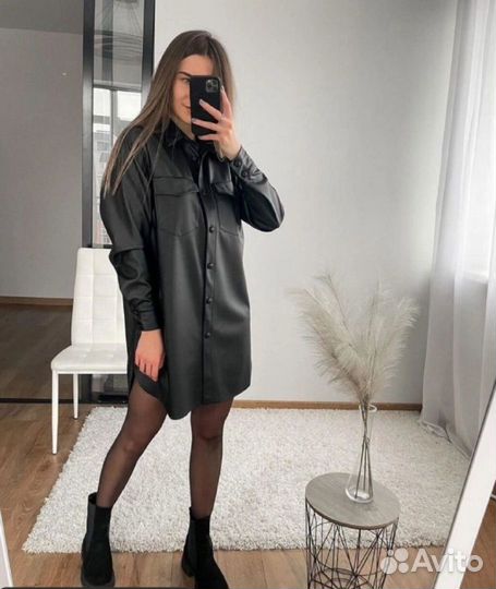 Кожаное платье-рубашка