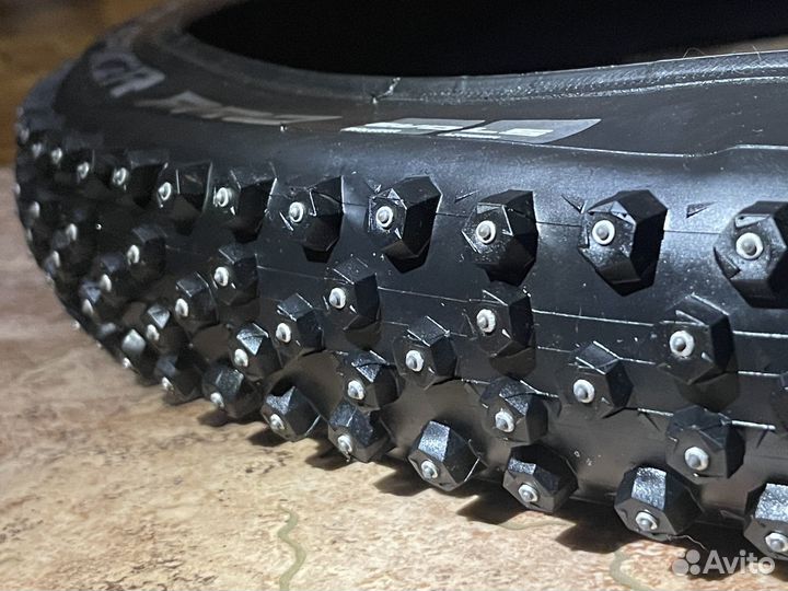 Покрышка Schwalbe Ice Spiker PRO evolution 29