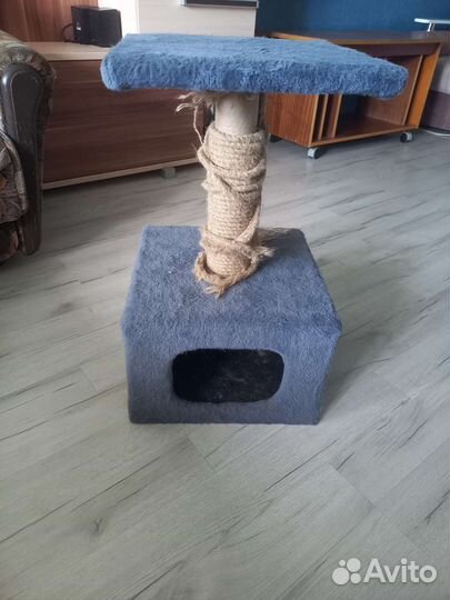 Когтеточка домик для кошки бу